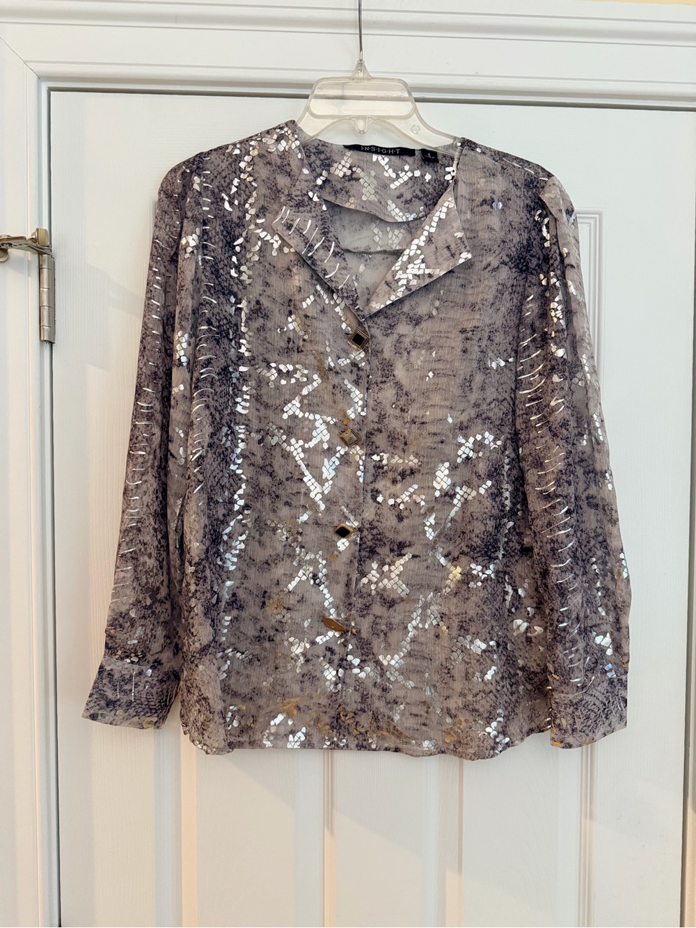 Ladies Size Small "Insight" Silver Sequin 4 Different Buttons-Down Top GUC